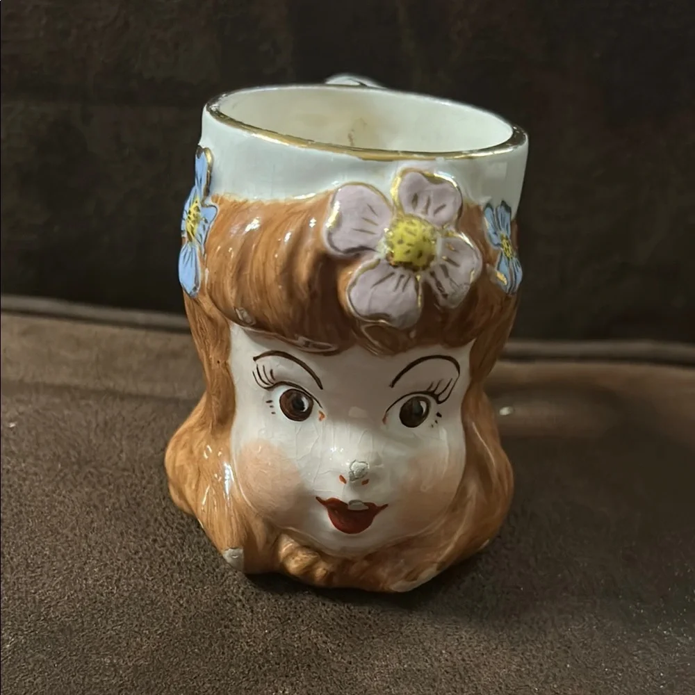 N/A charming ceramic